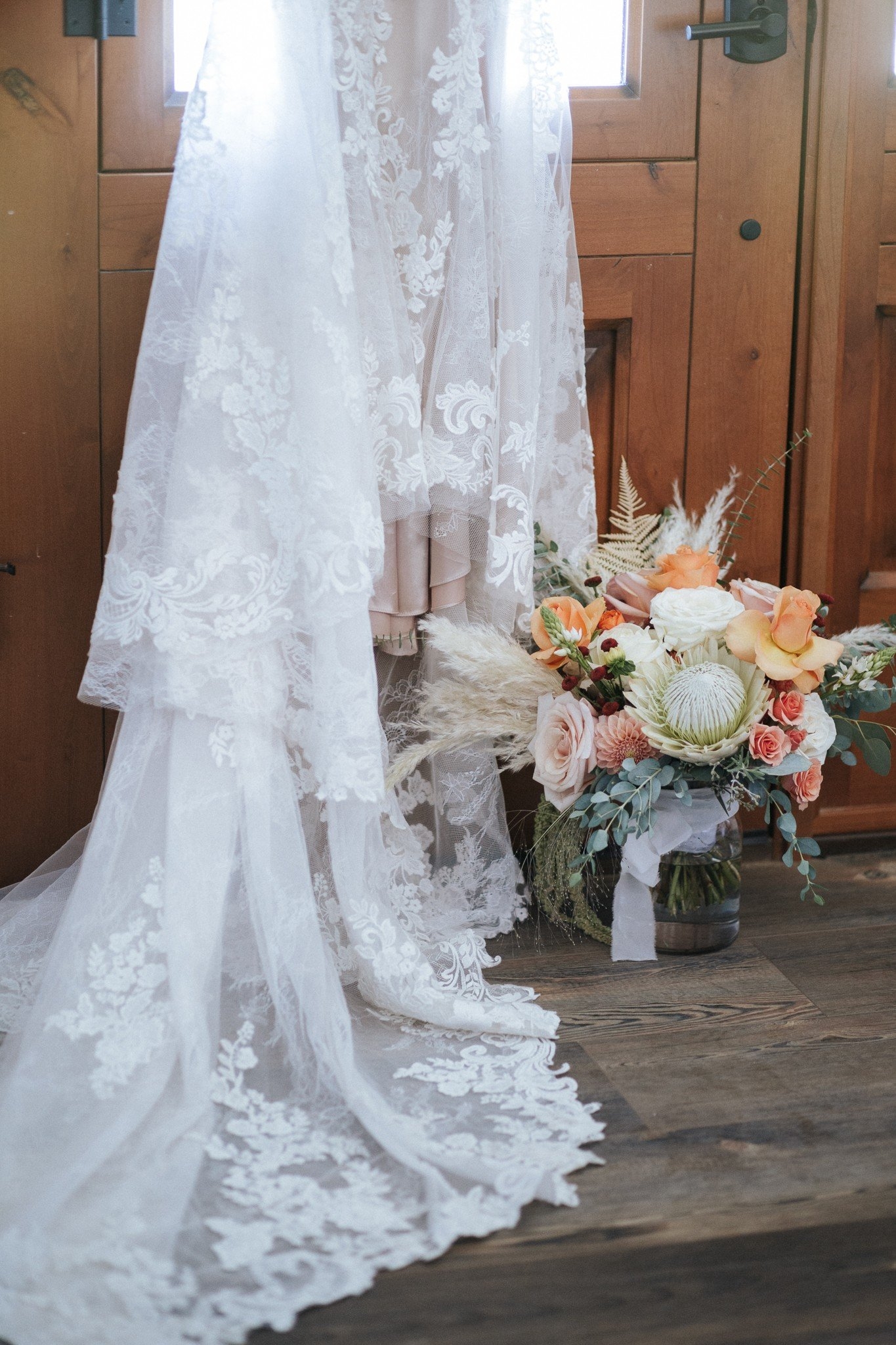 carousel-hero-element image-1